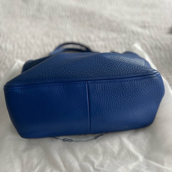 Prada Vitello Handbag - Picture 6 of 7